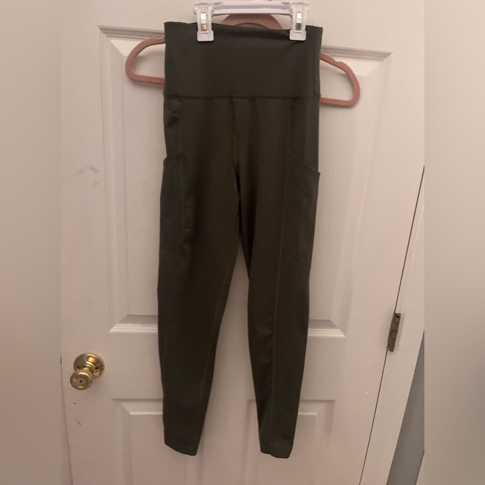 Army Green leggings with pockets
